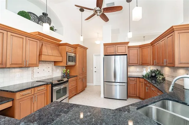 $575,000 | 67 Pinehurst Place, Rotonda West, FL 33947