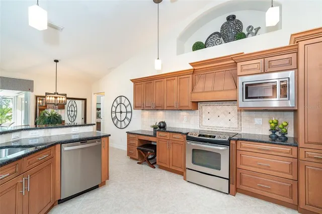 $575,000 | 67 Pinehurst Place, Rotonda West, FL 33947