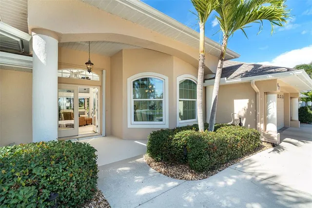 $575,000 | 67 Pinehurst Place, Rotonda West, FL 33947
