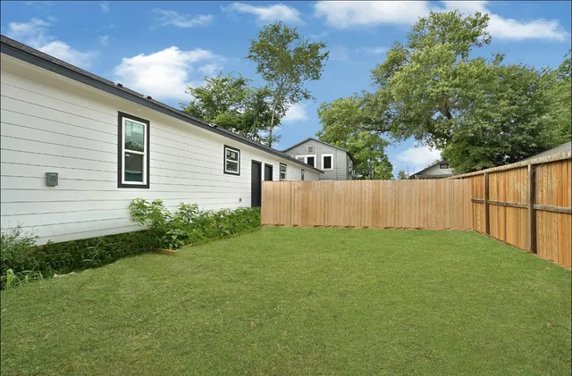 $359,999 | 7939 Goode Street, Houston, TX 77012