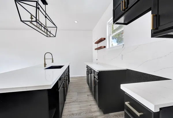 $359,999 | 7939 Goode Street, Houston, TX 77012