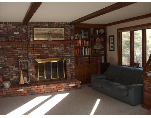 43 Candlestick Road North Andover, MA 01845 - Photo 10 of 14 Gallery Image 10