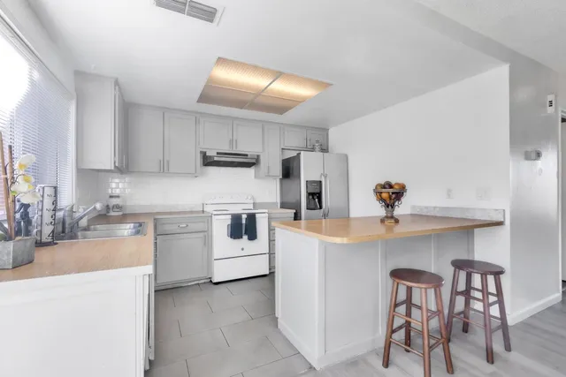 $285,000 | 4110 Weymouth Lane, Sacramento, CA 95823