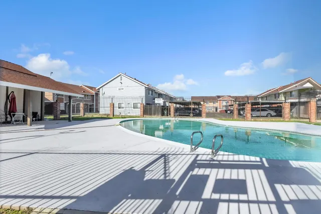 $285,000 | 4110 Weymouth Lane, Sacramento, CA 95823