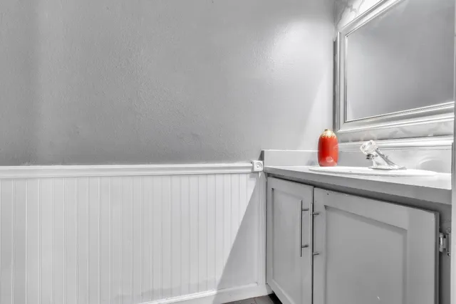 $285,000 | 4110 Weymouth Lane, Sacramento, CA 95823