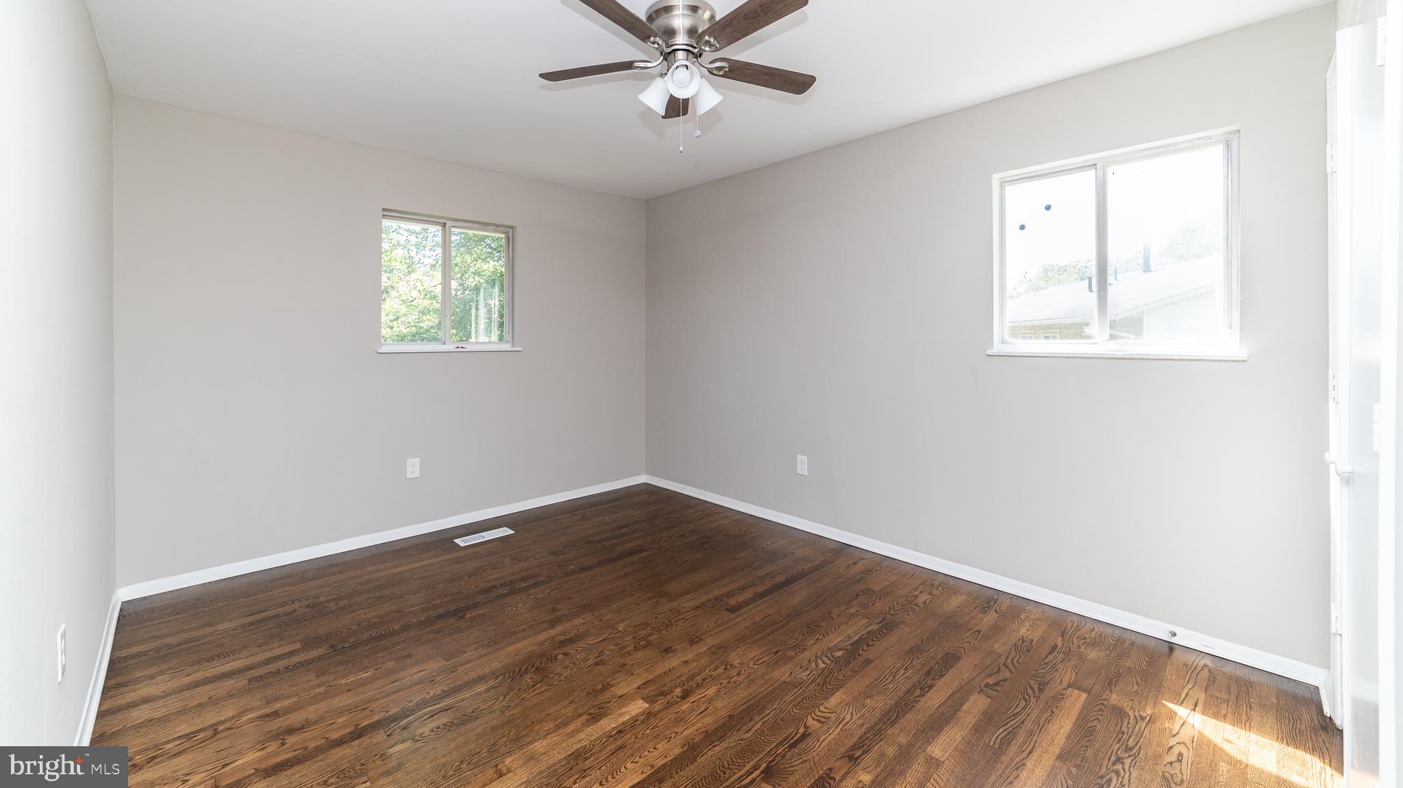 5303 Whitfield Chapel Road Lanham, MD 20706 - Photo 15 of 35 Bedroom 2