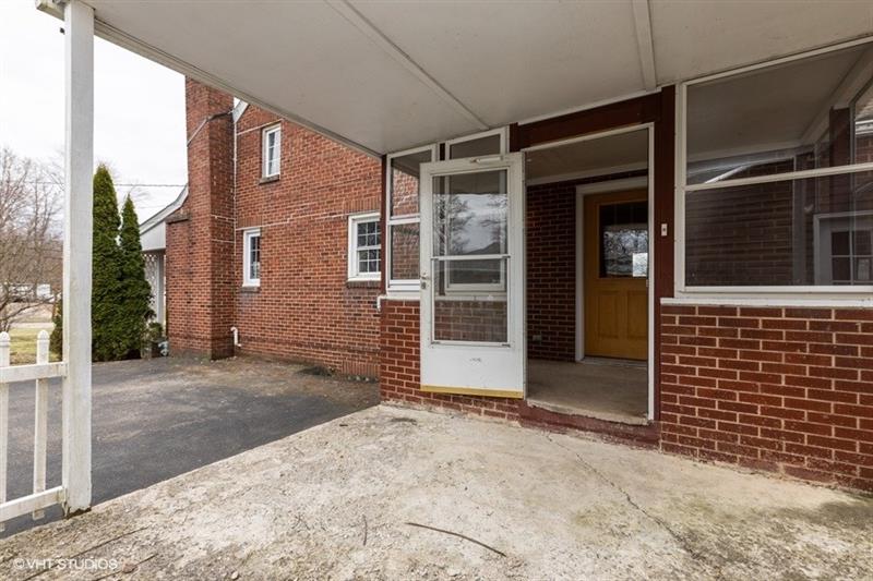 755 Mercer Road Beaver Falls, PA 15010 - Photo 22 of 25 Gallery Image 22