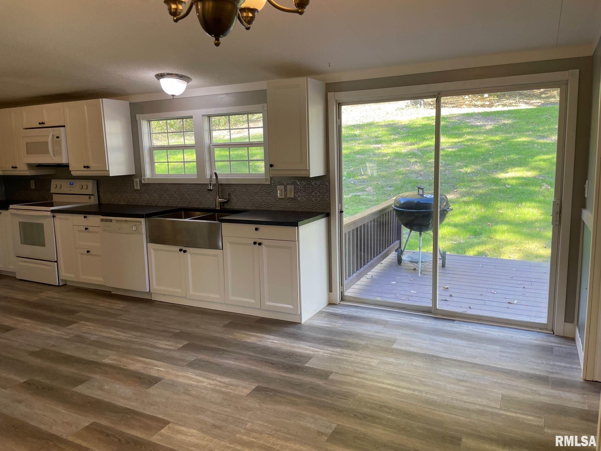 2364 Berryville Road Jonesboro, IL 62952 - Photo 7 of 31 Gallery Image 7