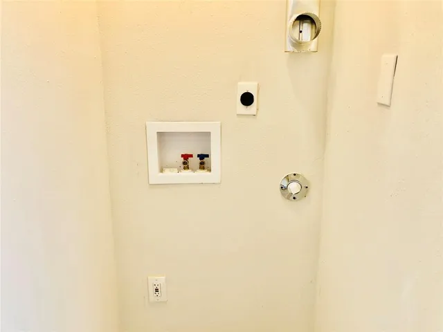 $165,000 | 716 Kessler Boulevard, Sherman, TX 75092