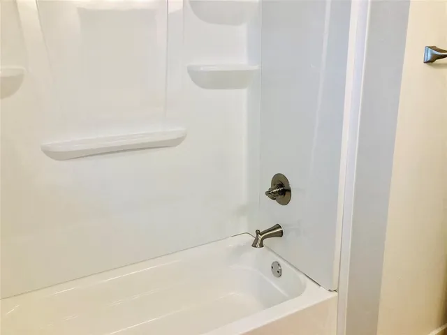 $165,000 | 716 Kessler Boulevard, Sherman, TX 75092