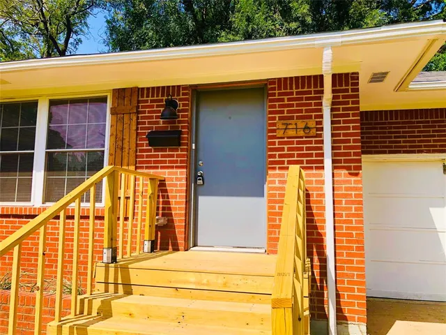 $165,000 | 716 Kessler Boulevard, Sherman, TX 75092