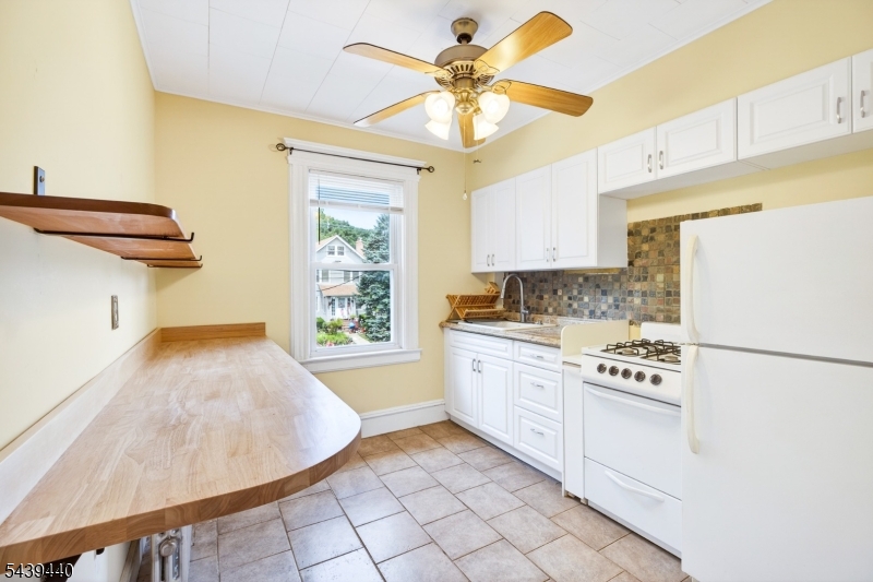 97 Berkeley Avenue, Unit 2 Bloomfield, NJ 07003 - Photo 12 of 22
