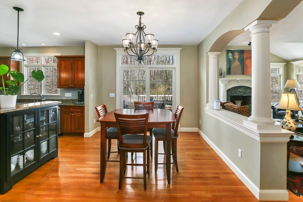 7 Robin Drive Grafton, MA 01536 - Photo 6 of 42