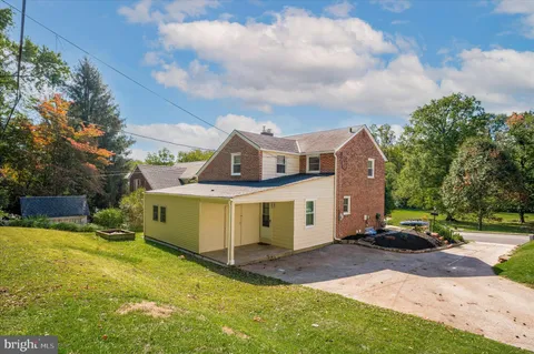 $3,900 | 907 Powder Mill Lane, Wynnewood, PA 19096