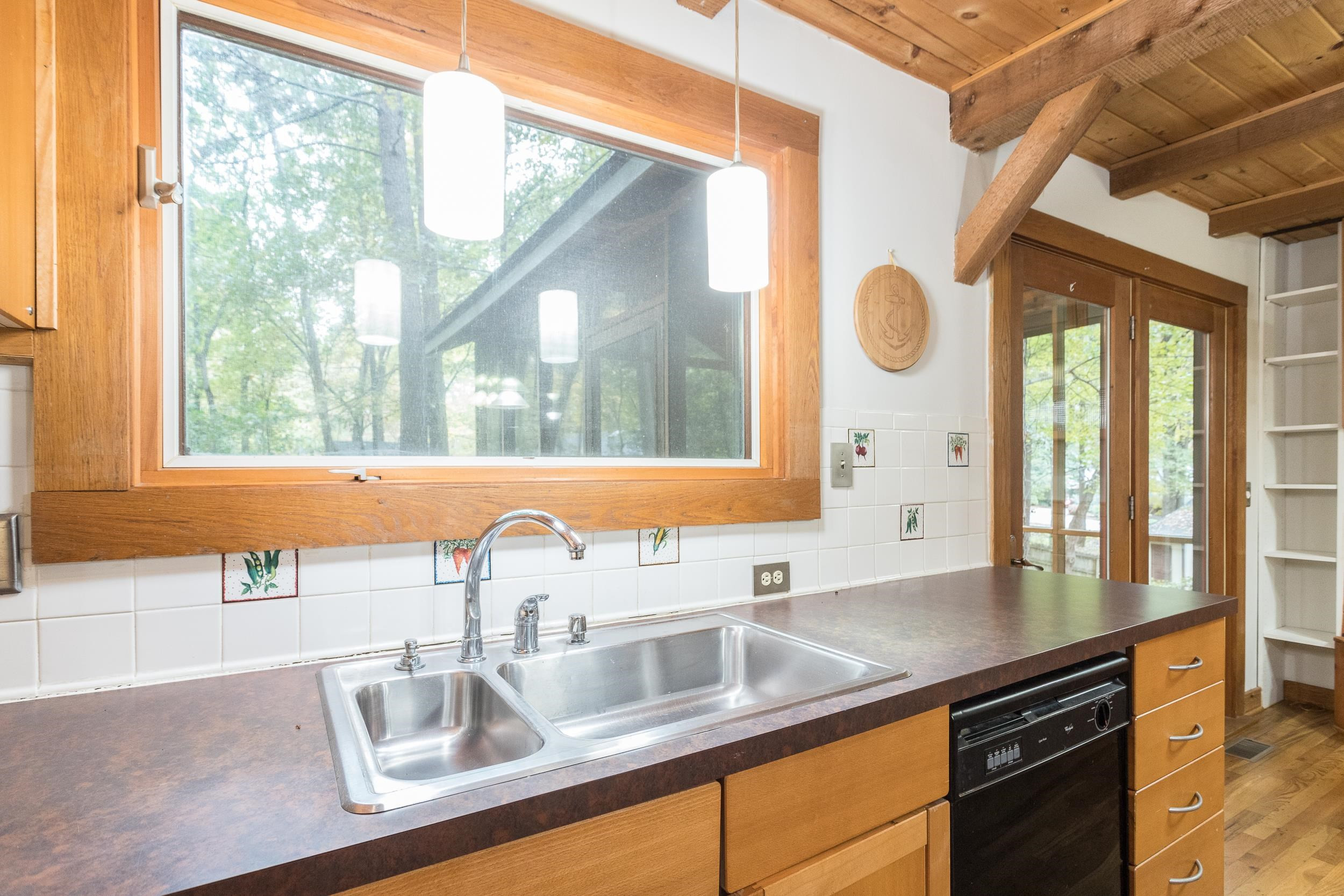 504 Merrie Road Raleigh, NC 27606 - Photo 12 of 30 Photo 12
