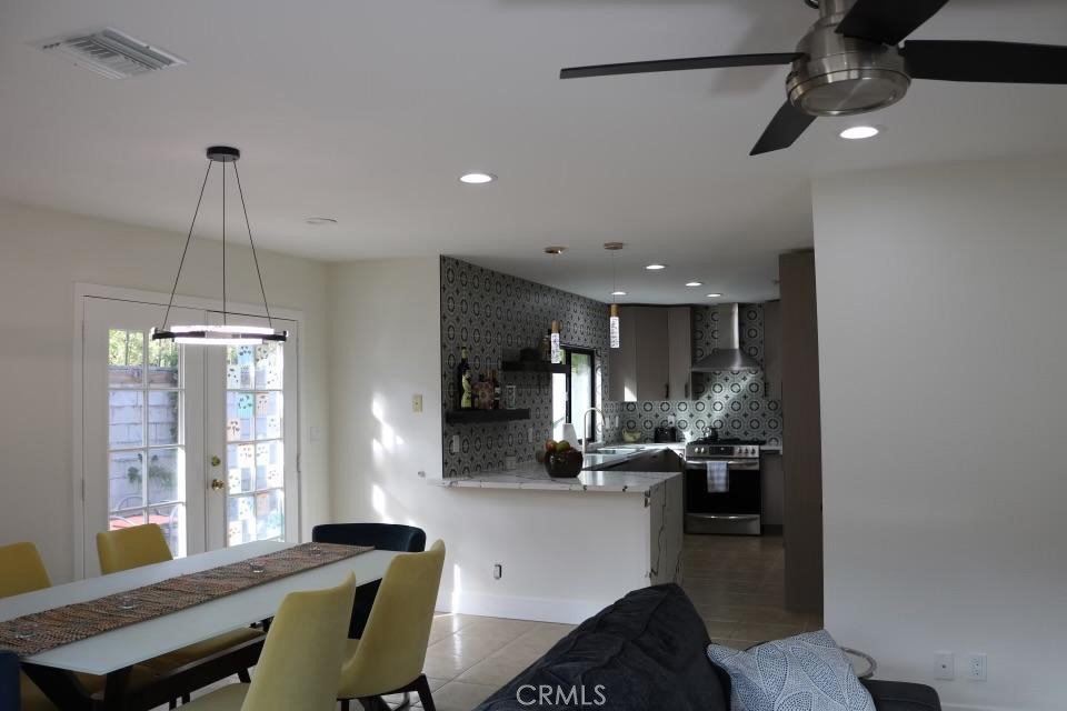 225 South Cahuilla Road Palm Springs, CA 92262 - Photo 20 of 33