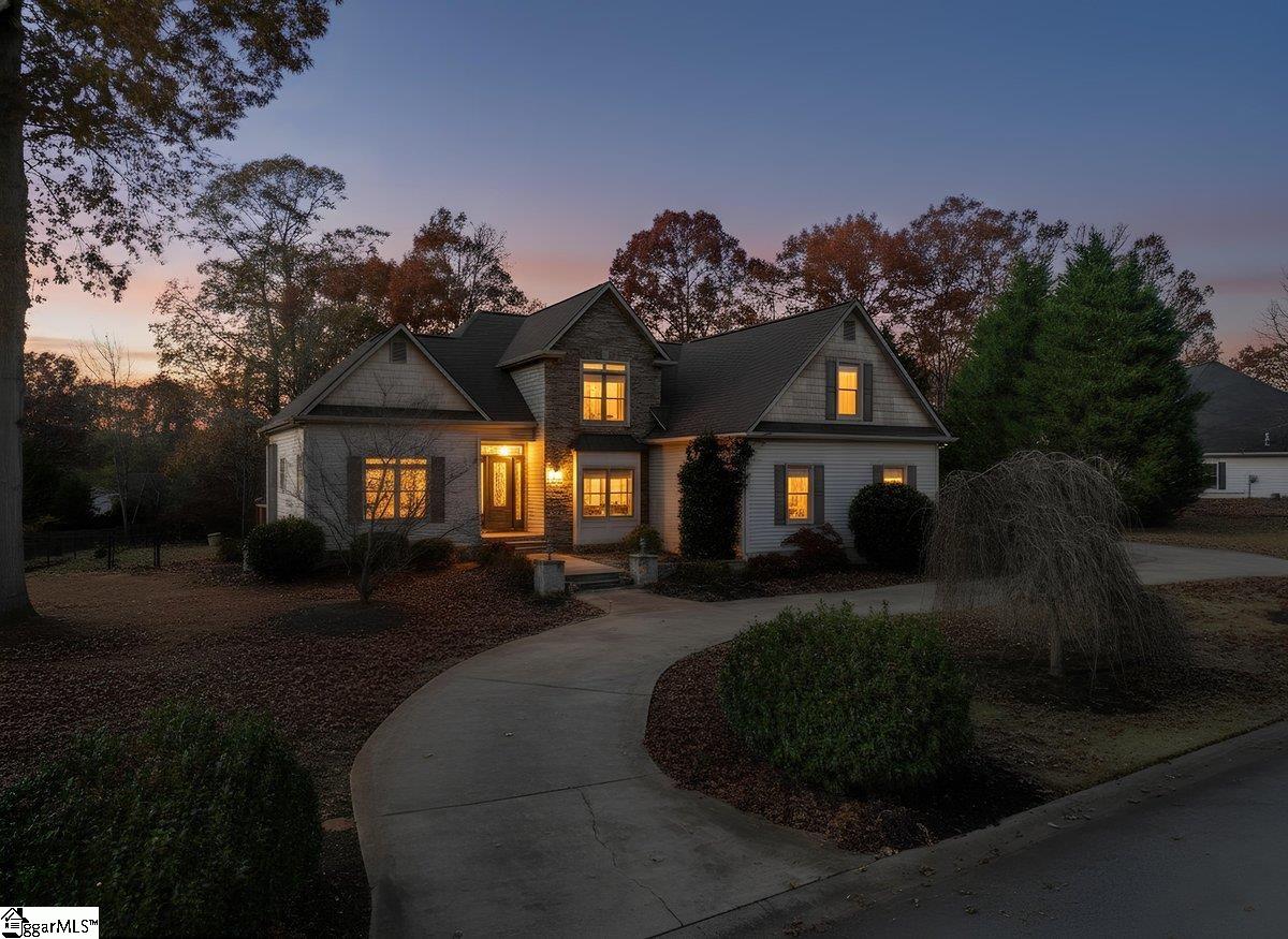 335 Valley High Drive Inman, SC 29349 - Photo 2 of 25