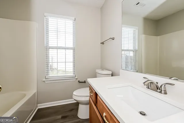 $2,305 | 7545 Broadhurst Drive, Riverdale, GA 30296