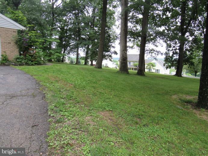 5075 Waltersdorff Road Spring Grove, PA 17362 - Photo 4 of 18