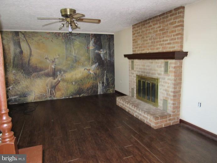 5075 Waltersdorff Road Spring Grove, PA 17362 - Photo 6 of 18