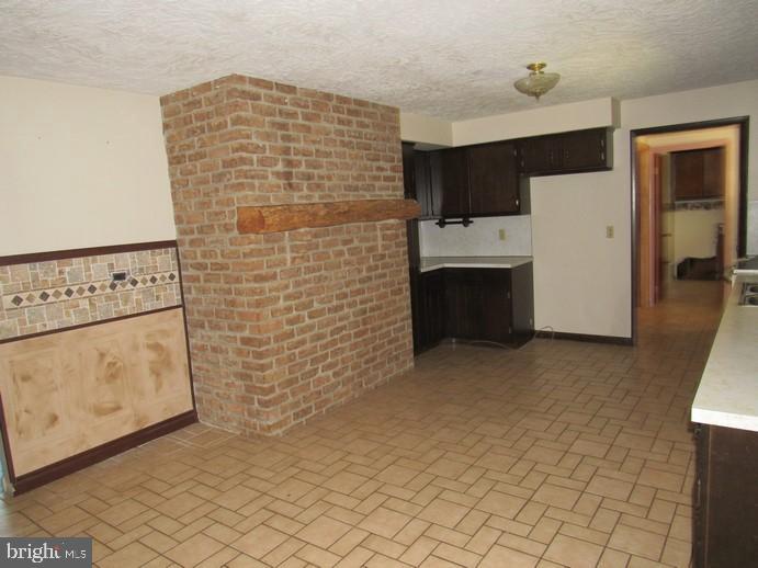 5075 Waltersdorff Road Spring Grove, PA 17362 - Photo 9 of 18