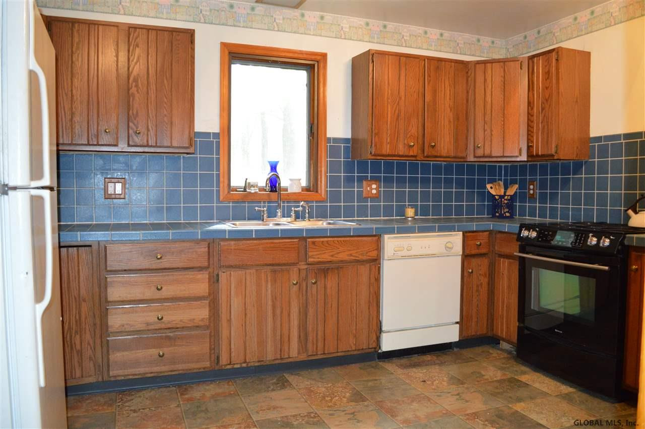 169 Mariners Road Gloversville, NY 12078 - Photo 4 of 23 Photo 4