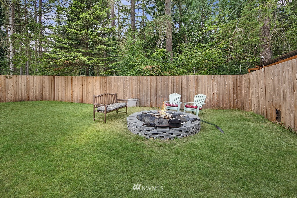 14601 182nd Avenue Southeast Renton, WA 98059 - Photo 17 of 19 Gallery Image 17
