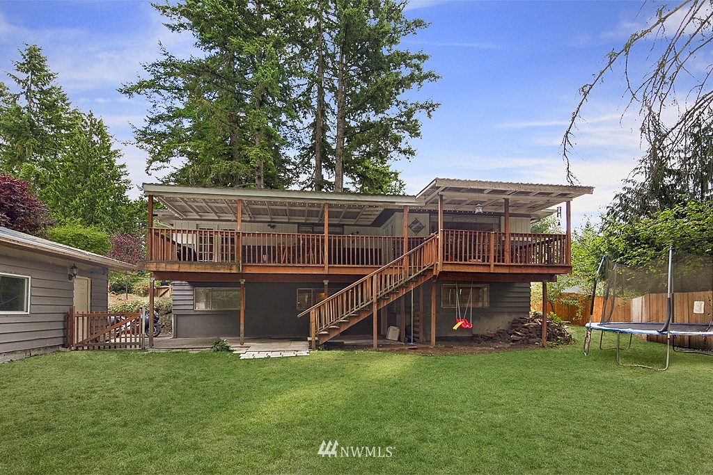 14601 182nd Avenue Southeast Renton, WA 98059 - Photo 18 of 19 Gallery Image 18