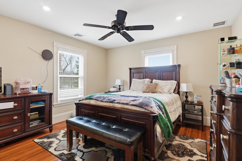 20 Oak Hill Road Saugus, MA 01906 - Photo 16 of 42