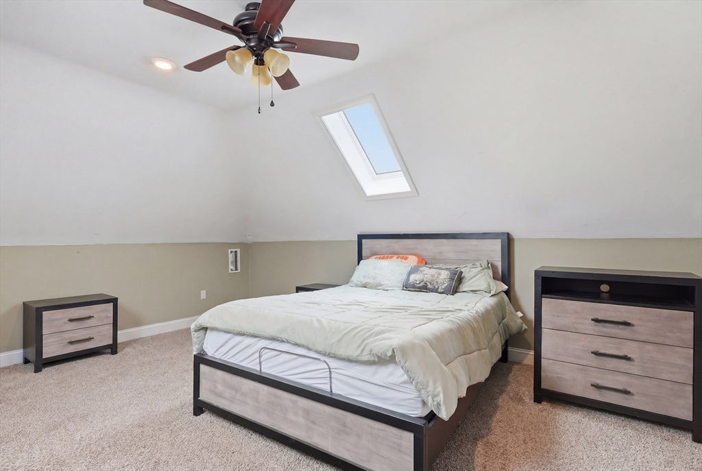 20 Oak Hill Road Saugus, MA 01906 - Photo 21 of 42