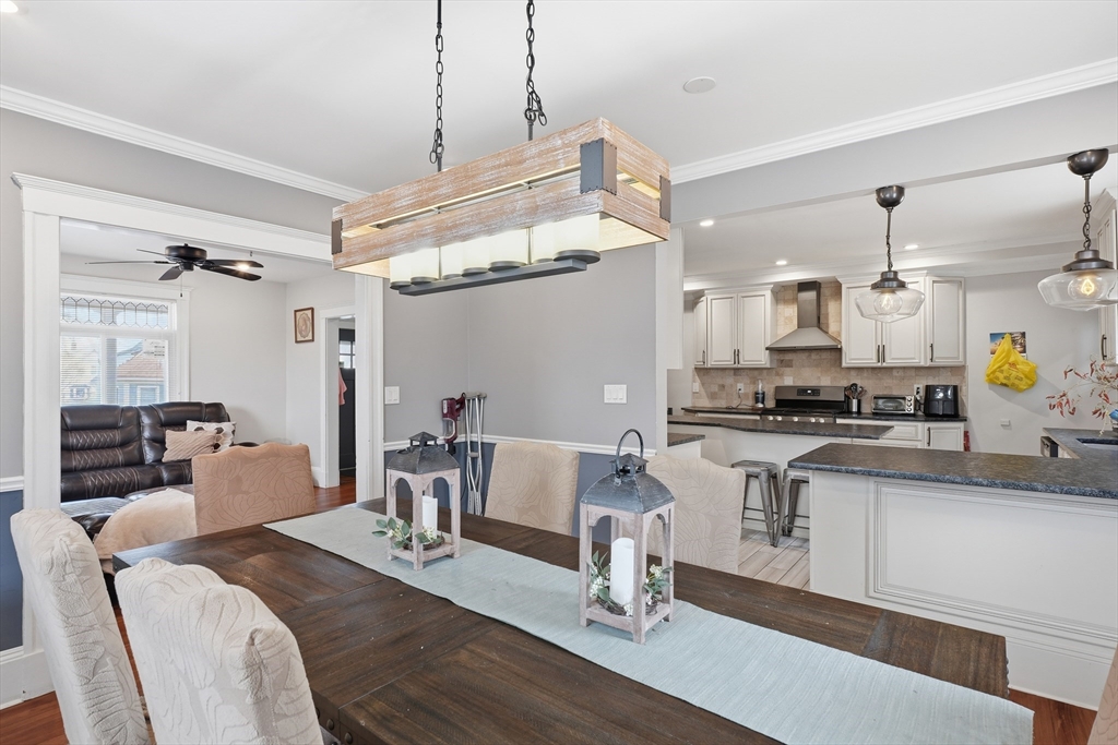 20 Oak Hill Road Saugus, MA 01906 - Photo 6 of 42