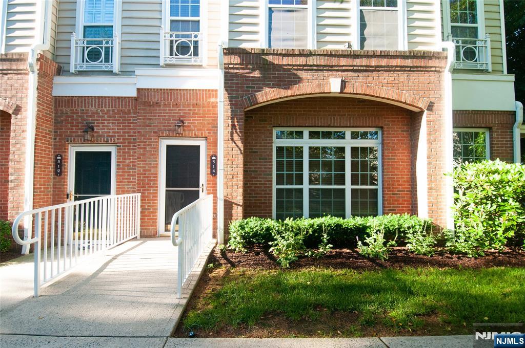 514 Deluca Road Belleville, NJ 07109 - Photo 2 of 34