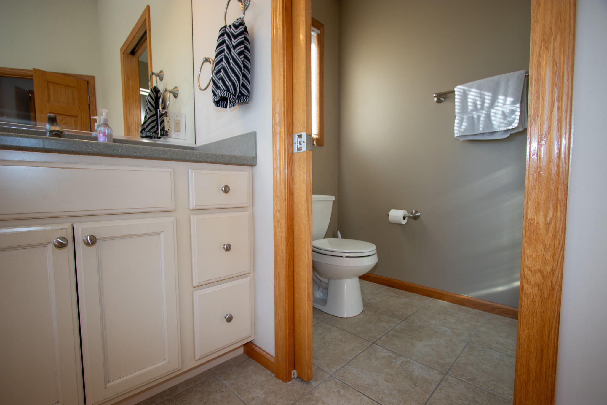 9741 Whitehall Garden Munster, IN 46321 - Photo 37 of 59 2048x1365