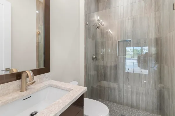 $9,000 | 12510 Solana Bay Circle, Palm Beach Gardens, FL 33412