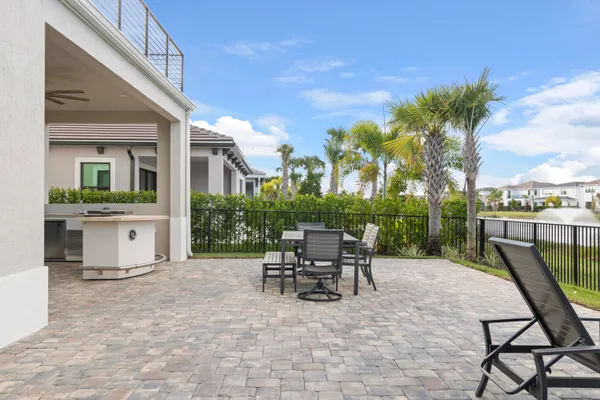 $9,000 | 12510 Solana Bay Circle, Palm Beach Gardens, FL 33412