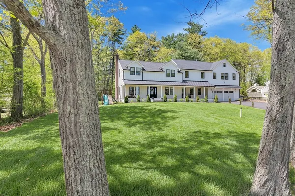 $2,450,000 | 7 Circle Drive, Dover, MA 02030