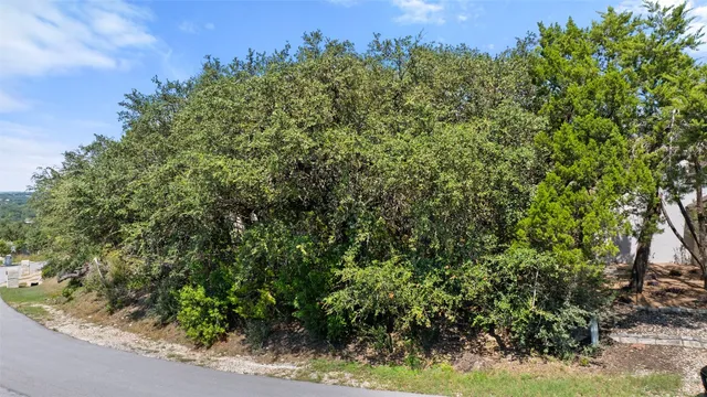 $135,000 | 212 Hazeltine Drive, Lakeway, TX 78734