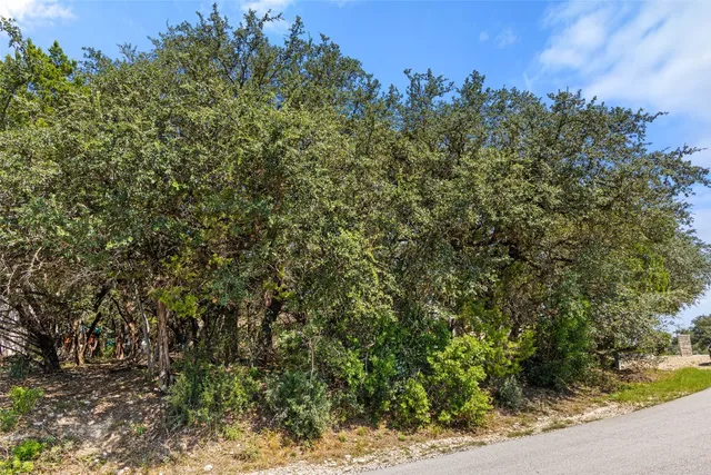 $135,000 | 212 Hazeltine Drive, Lakeway, TX 78734