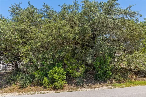 $135,000 | 212 Hazeltine Drive, Lakeway, TX 78734