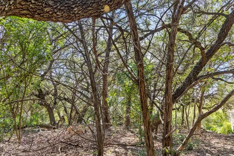 $135,000 | 212 Hazeltine Drive, Lakeway, TX 78734