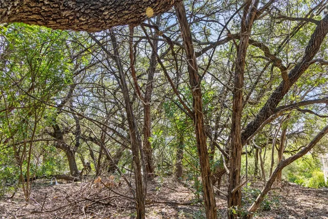 $135,000 | 212 Hazeltine Drive, Lakeway, TX 78734