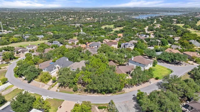 $135,000 | 212 Hazeltine Drive, Lakeway, TX 78734
