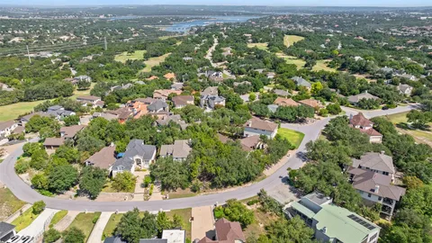 $135,000 | 212 Hazeltine Drive, Lakeway, TX 78734