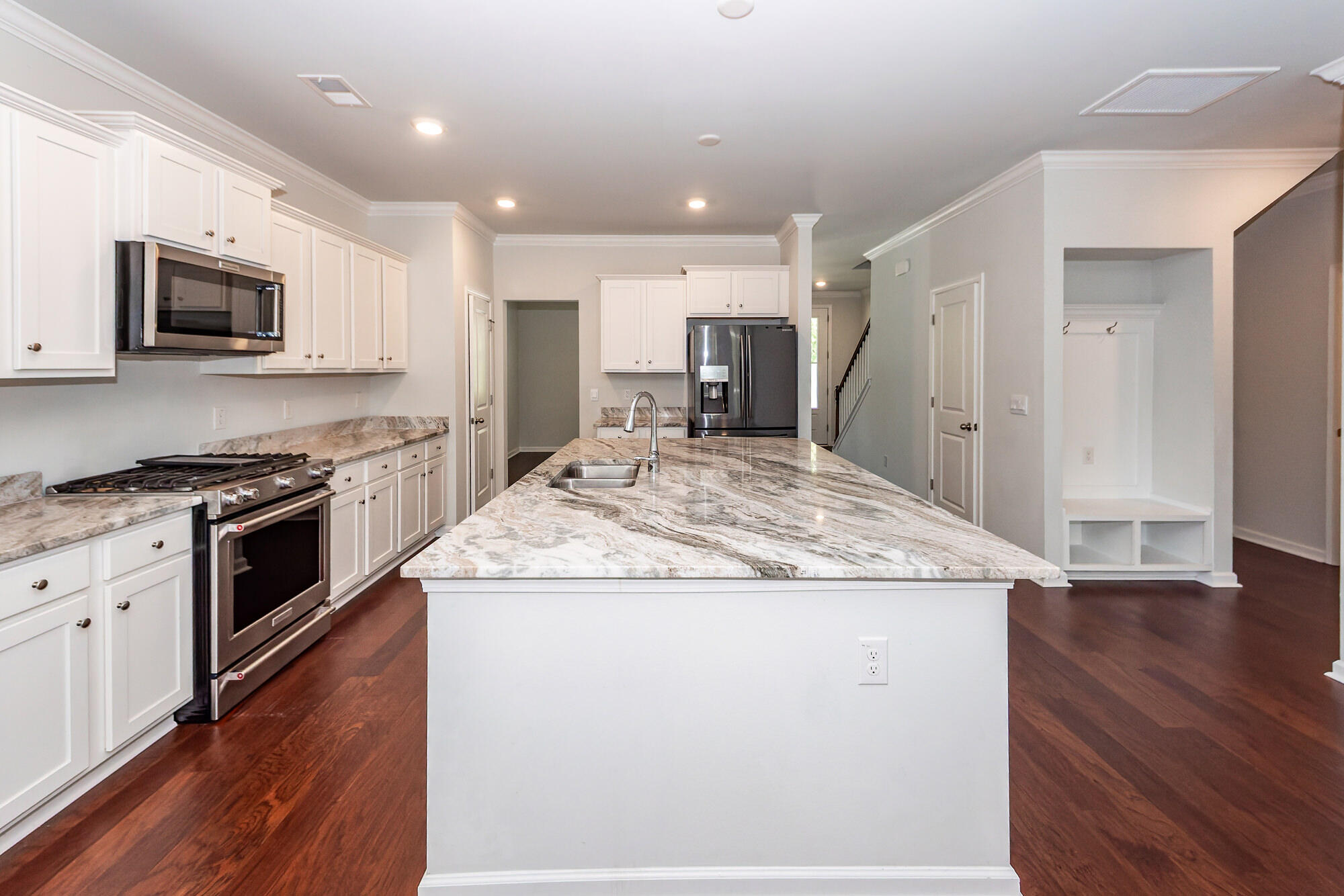 480 Oak View Way Summerville, SC 29483 - Photo 62 of 71 16