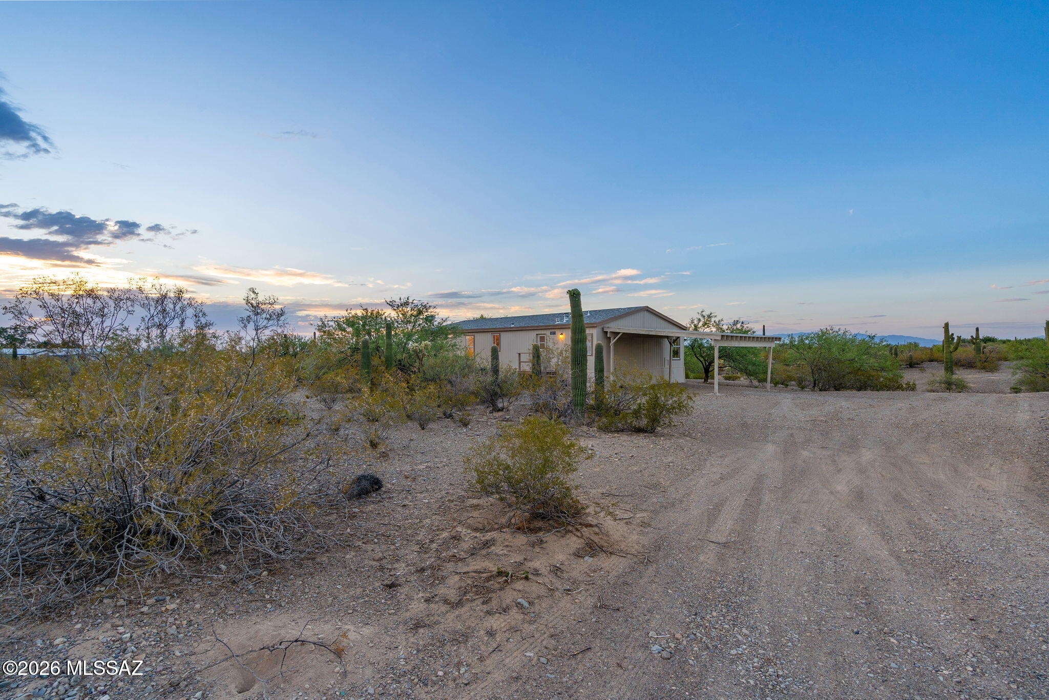 16513 South Kolb Road Vail, AZ 85641 - Photo 32 of 38