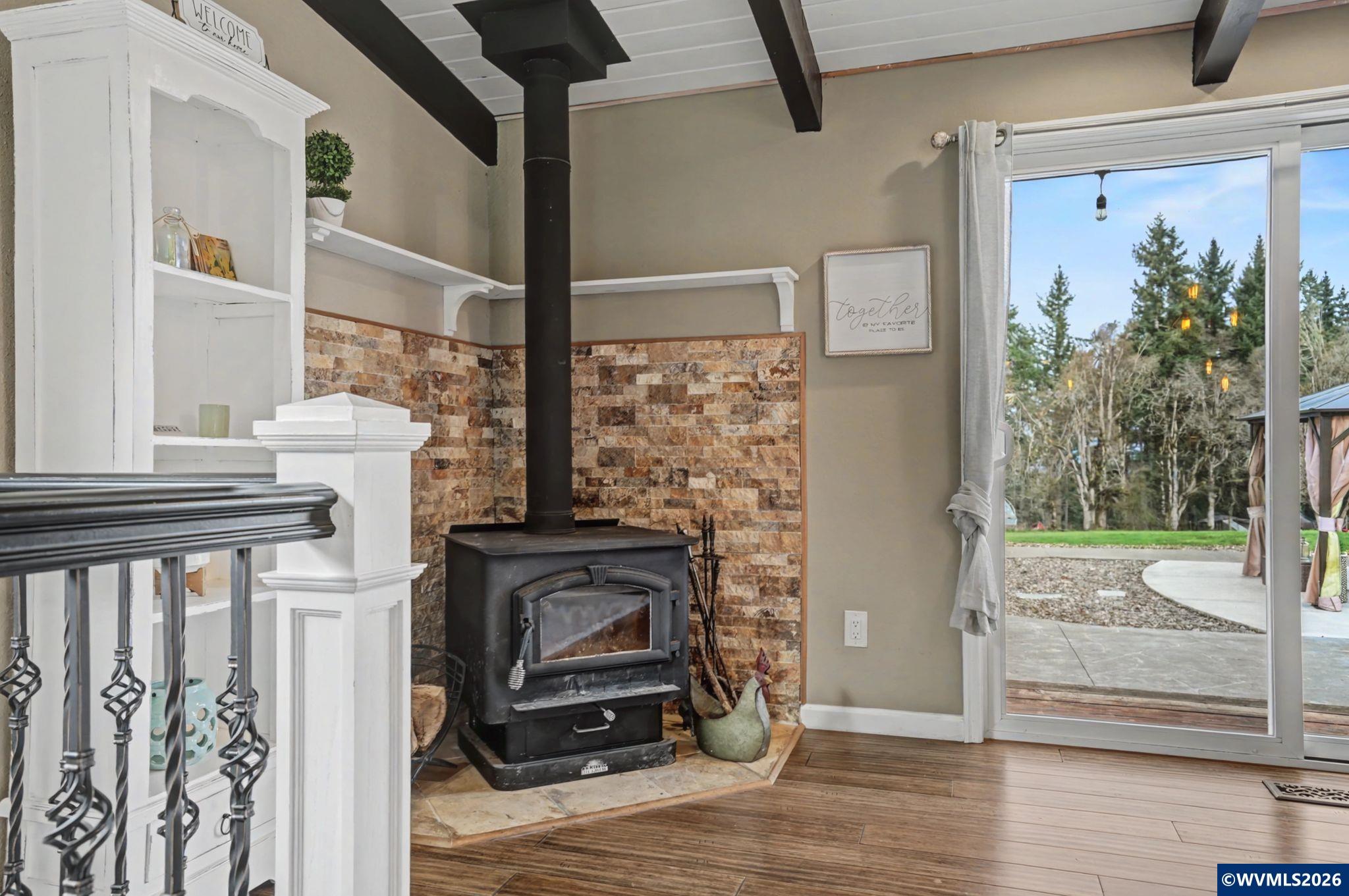 5910 Davis Creek Road Northeast Silverton, OR 97381 - Photo 11 of 50