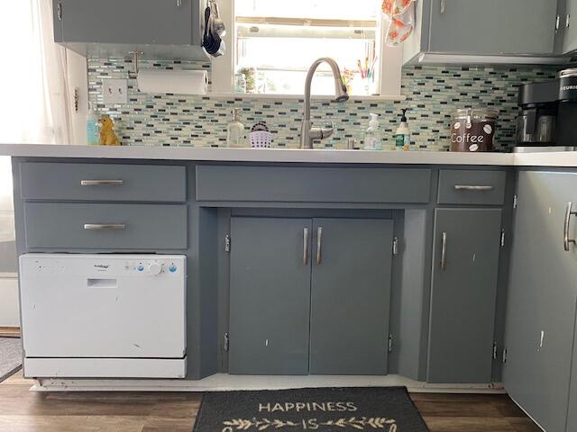 115 Beech Ridge Road York, ME 03909 - Photo 10 of 20 dishwasher and counters