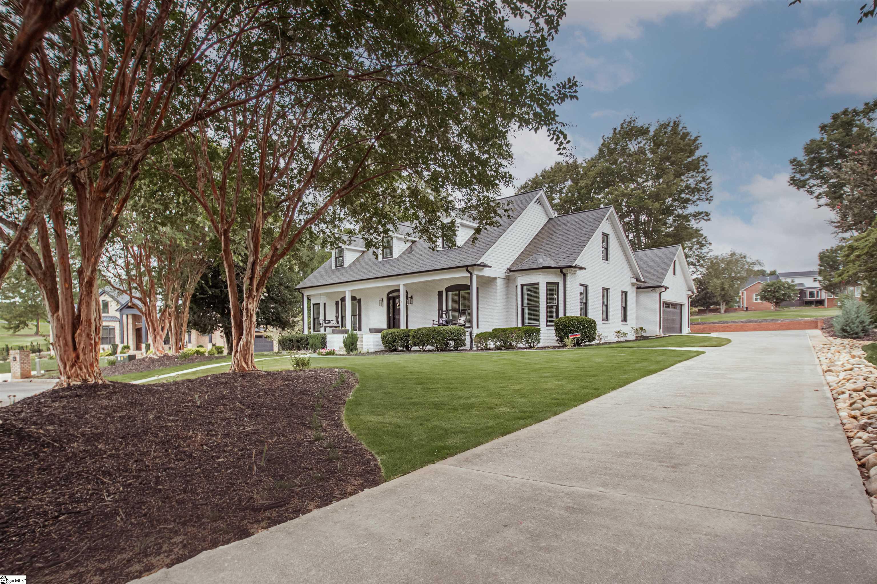 418 Inverness Way Easley, SC 29642 - Photo 2 of 36