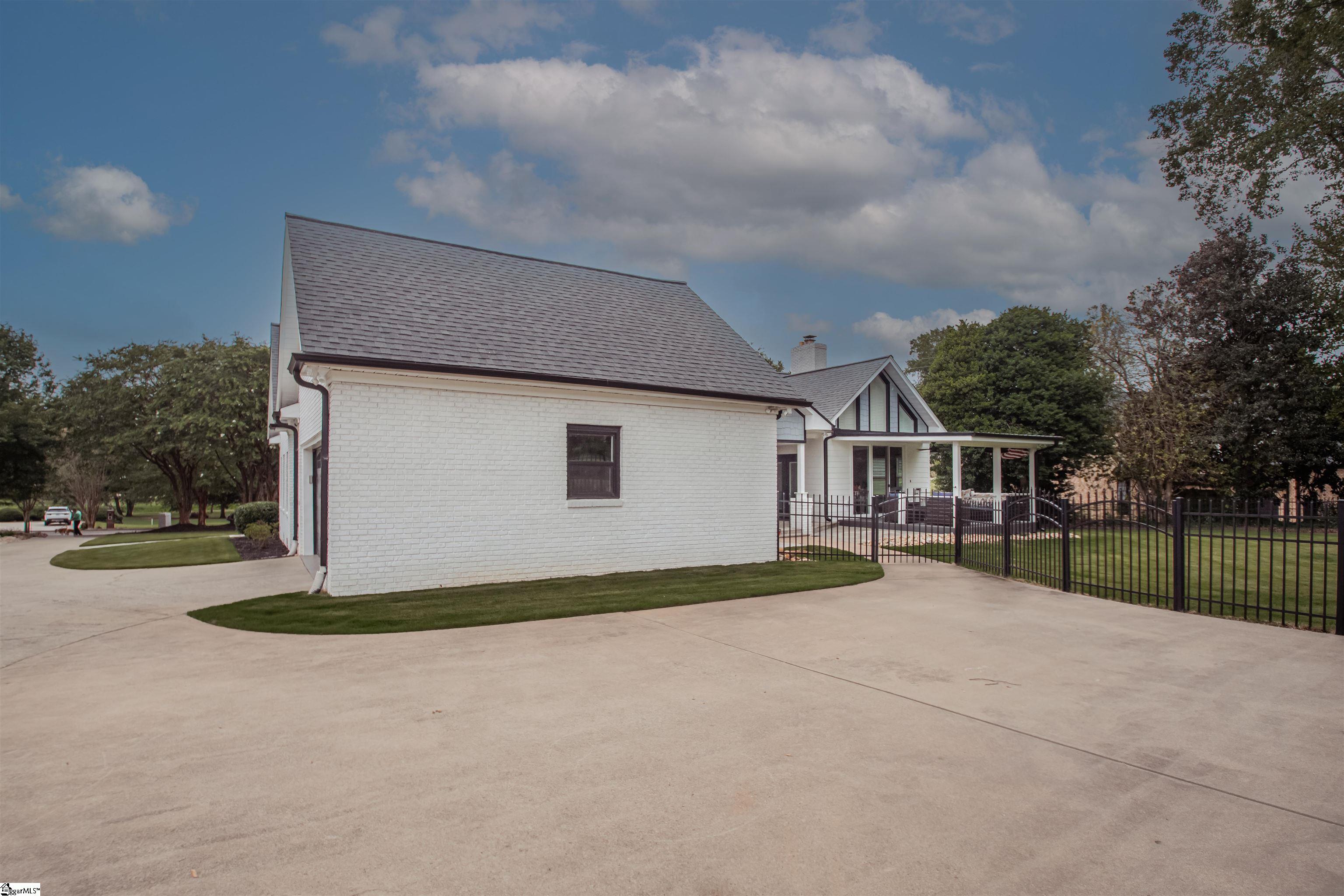 418 Inverness Way Easley, SC 29642 - Photo 35 of 36