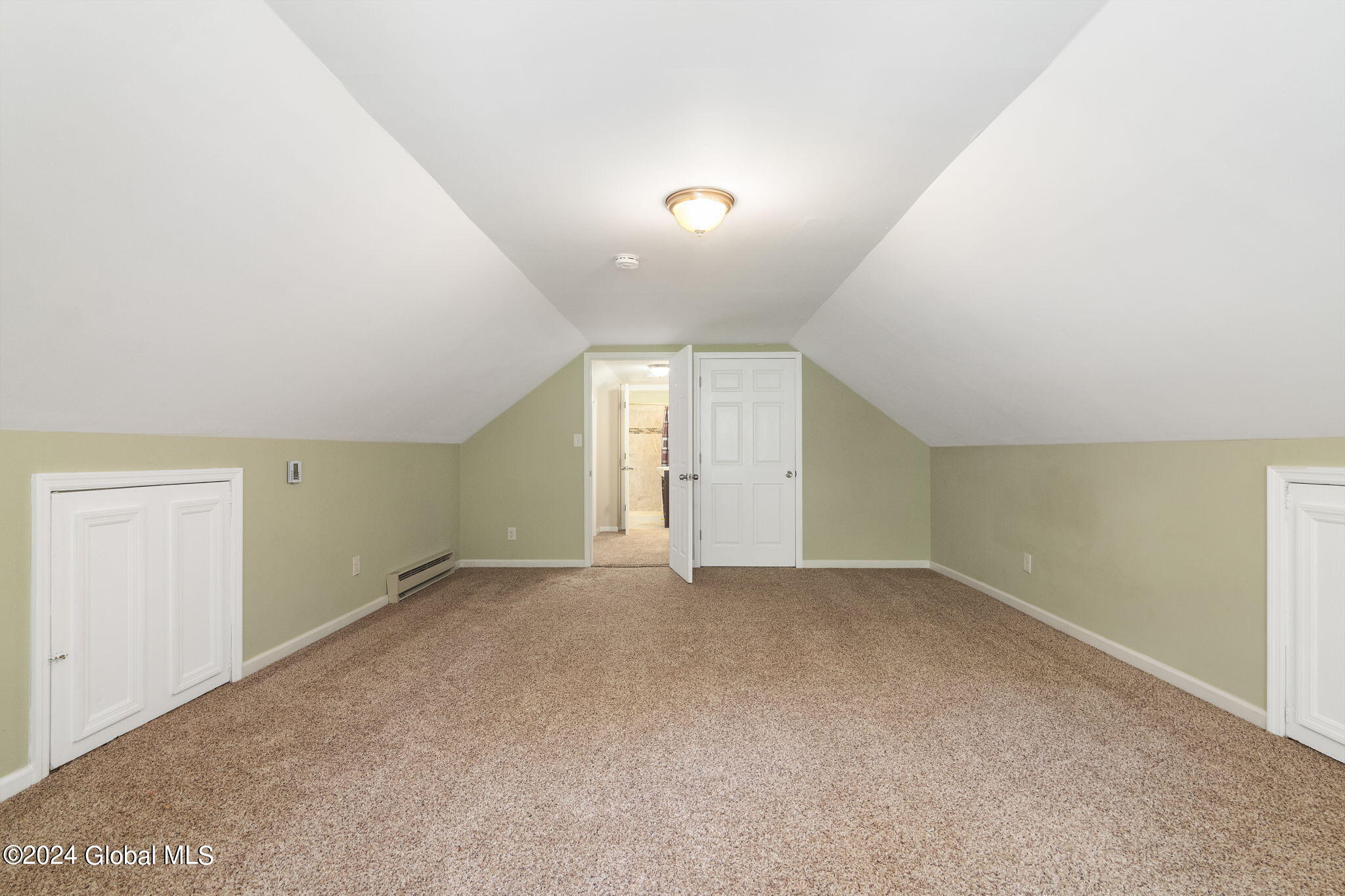 1089 Gordon Road Rotterdam, NY 12306 - Photo 20 of 42 25-web-or-mls-1089GordonRd_25